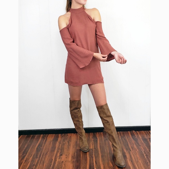 SOLD OUT - Picture 4 of 9